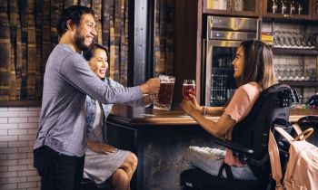 Photo for: Bars that are delivering in London