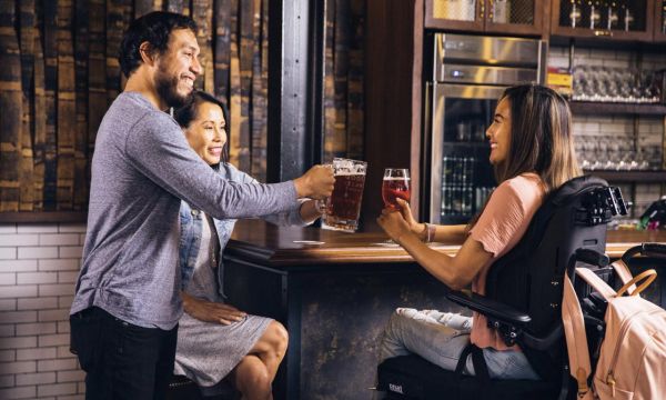 Photo for: Bars that are delivering in London